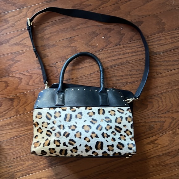 Chico’s halftote calf leather cheetah print purse - Picture 5 of 8